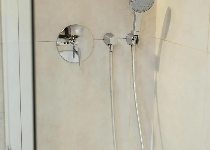 公寓 Stylish 2-br Apartment, 100 Sqm ǀ Ac, Free Parking, Terrace