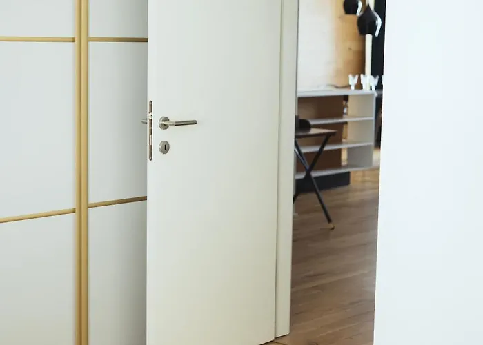 Stylish 2-br Apartment, 100 Sqm ǀ Ac, Free Parking, Terrace *